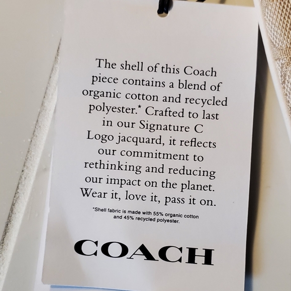 NWT COACH DEMPSEY LARGE CORNER ZIP WRISTLET SIGNATURE JACQUARD STRIPES & PATCH - Picture 9 of 13